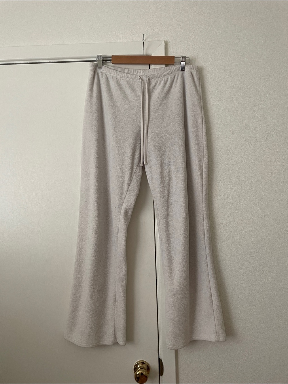 Old Navy Light Off-White Cozy Sweat Pants